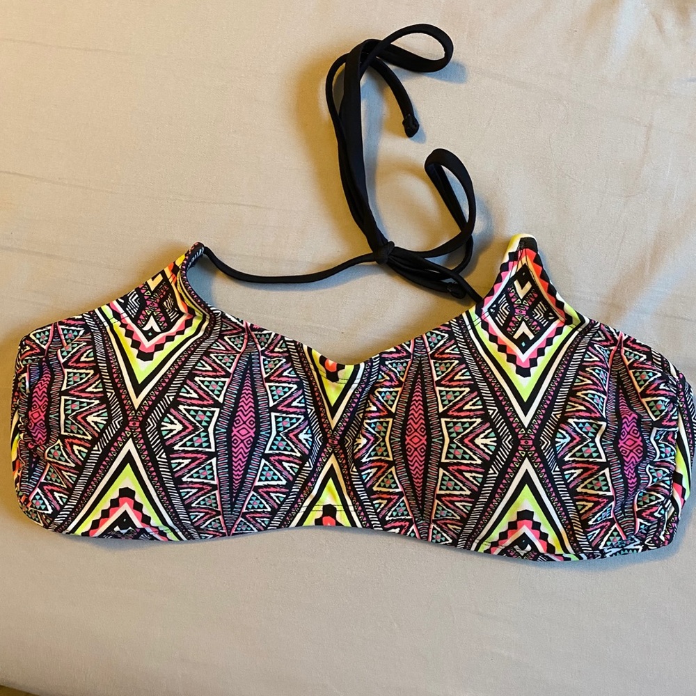 Bikini top